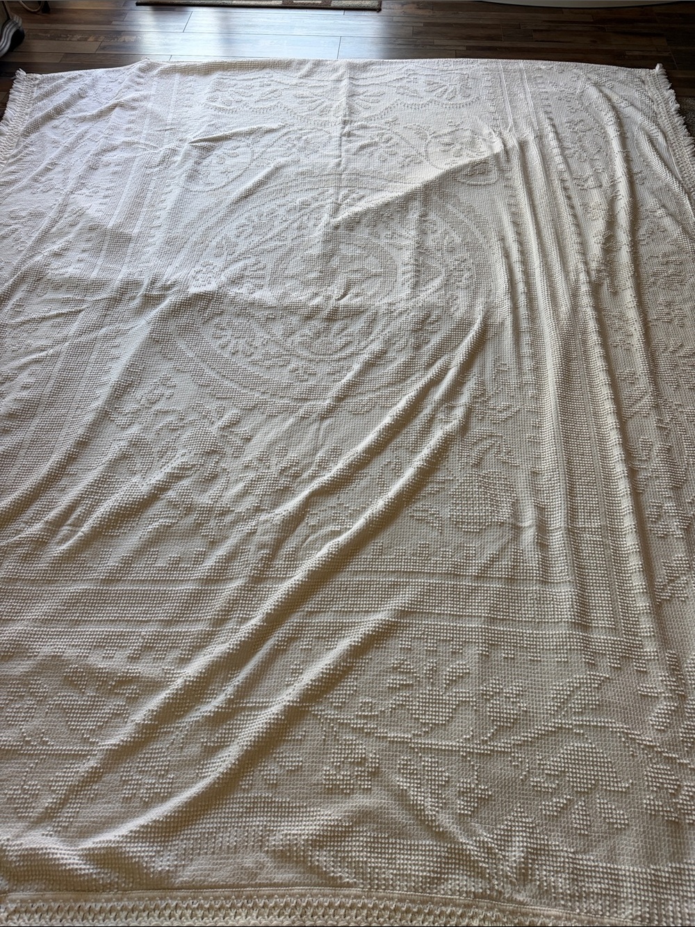 Vintage Queen Size Chenille Bedspread with Fringe in a Creamy White